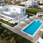 Ξενοδοχείο Tzanis Σκύρος
