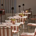 Hotell Tzanis 4*