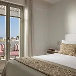 Hotell Tzanis Skyros