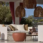 Tzanis Hotell 4*