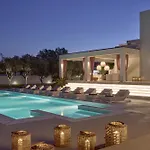 Tzanis Hotell