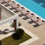 Tzanis Hotel 4*