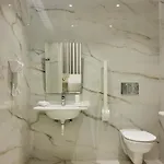 Tzanis 4*