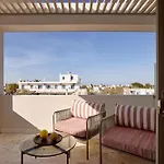 Hotell Tzanis