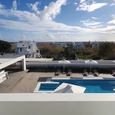 Tzanis Hotel