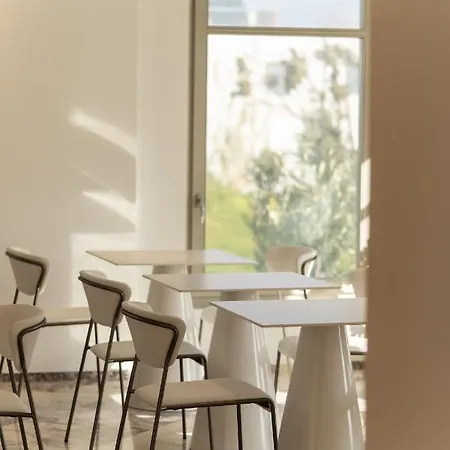 Tzanis Hotel 4*