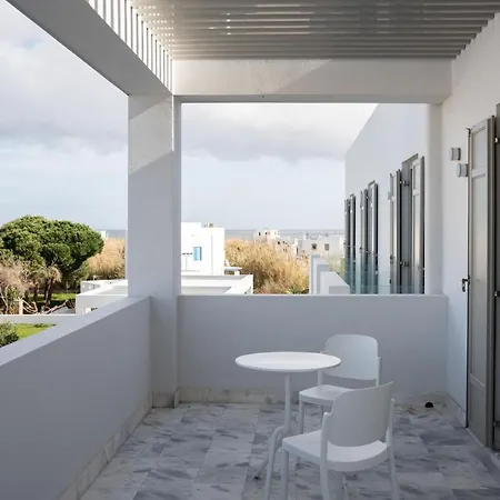 Tzanis Skyros