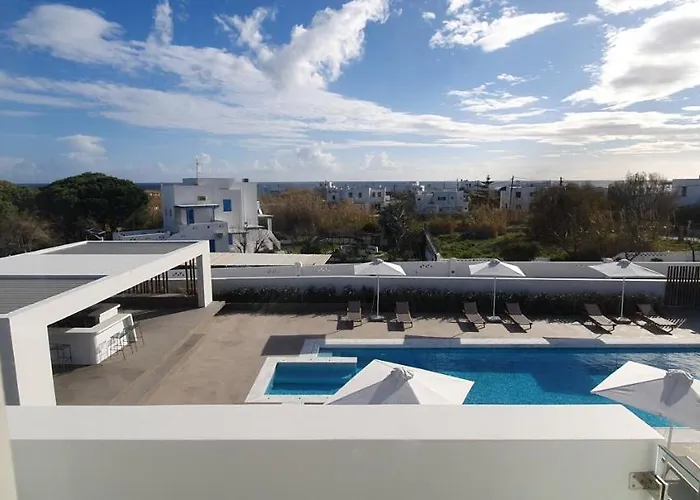 Tzanis Ξενοδοχείο