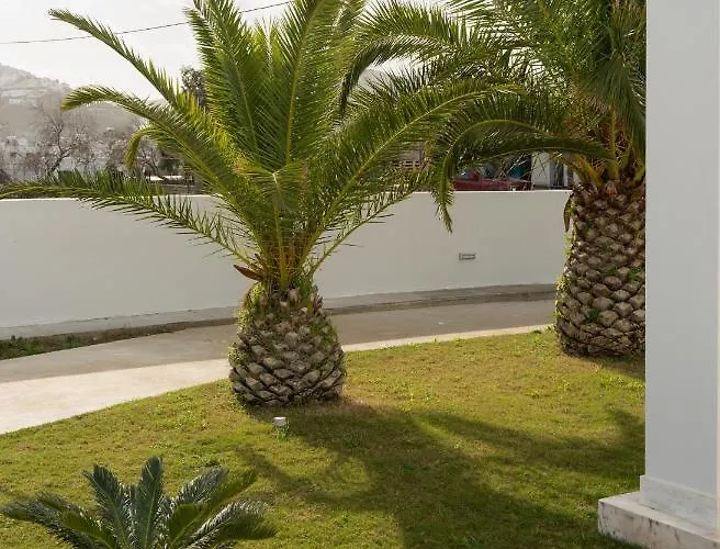 Tzanis 4* Σκύρος