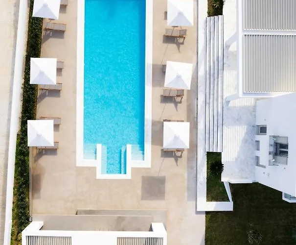 Ξενοδοχείο Tzanis